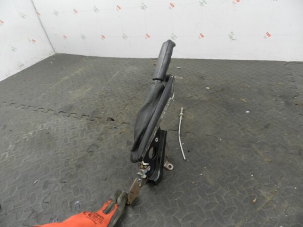 157. 1997 BMW 323I E36 CONVERTIBLE. HAND BRAKE LEVER - Image 3