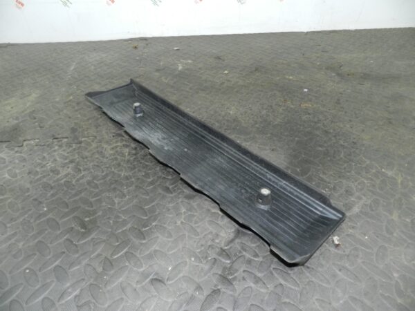 157. 1997 BMW 323I E36 CONVERTIBLE. ENGINE COVER - Image 3