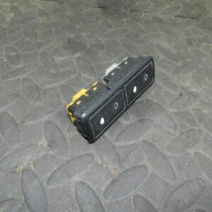 157. 1997 BMW 323I E36 CONVERTIBLE. WINDOW SWITCHES