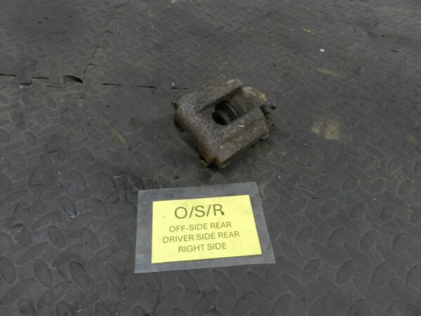 157. 1997 BMW 323I E36 CONVERTIBLE. DRIVER SIDE REAR BRAKE CALIPER - Image 3