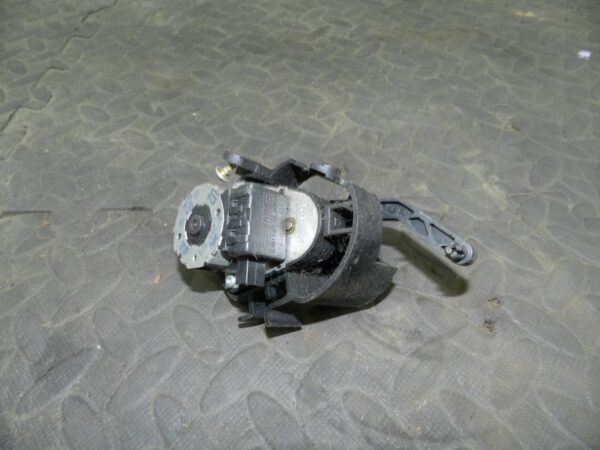 157. 1997 BMW 323I E36 CONVERTIBLE. HEATER CONTROL FLAP ACTUATOR 8391374