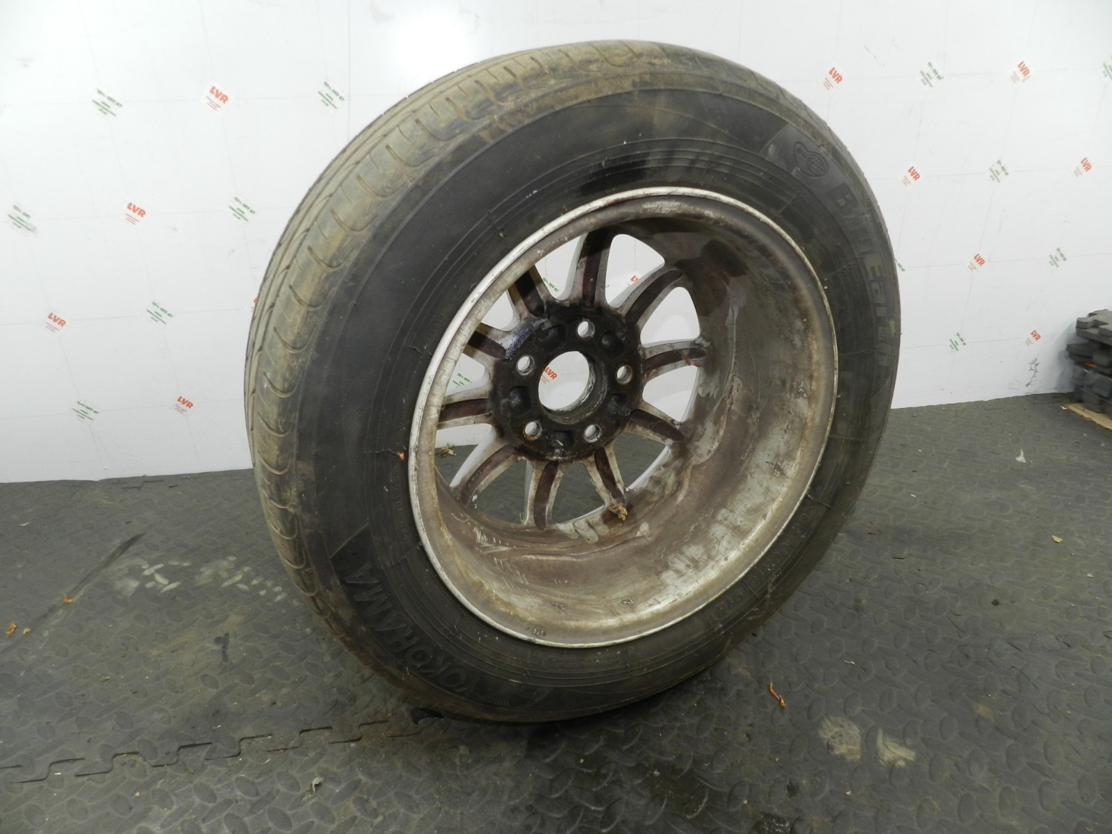 157. 1997 BMW 323I E36 CONVERTIBLE. SET OF 4 ALLOY WHEELS - Image 6