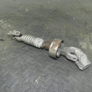 157. 1997 BMW 323I E36 CONVERTIBLE. STEERING UJ JOINT