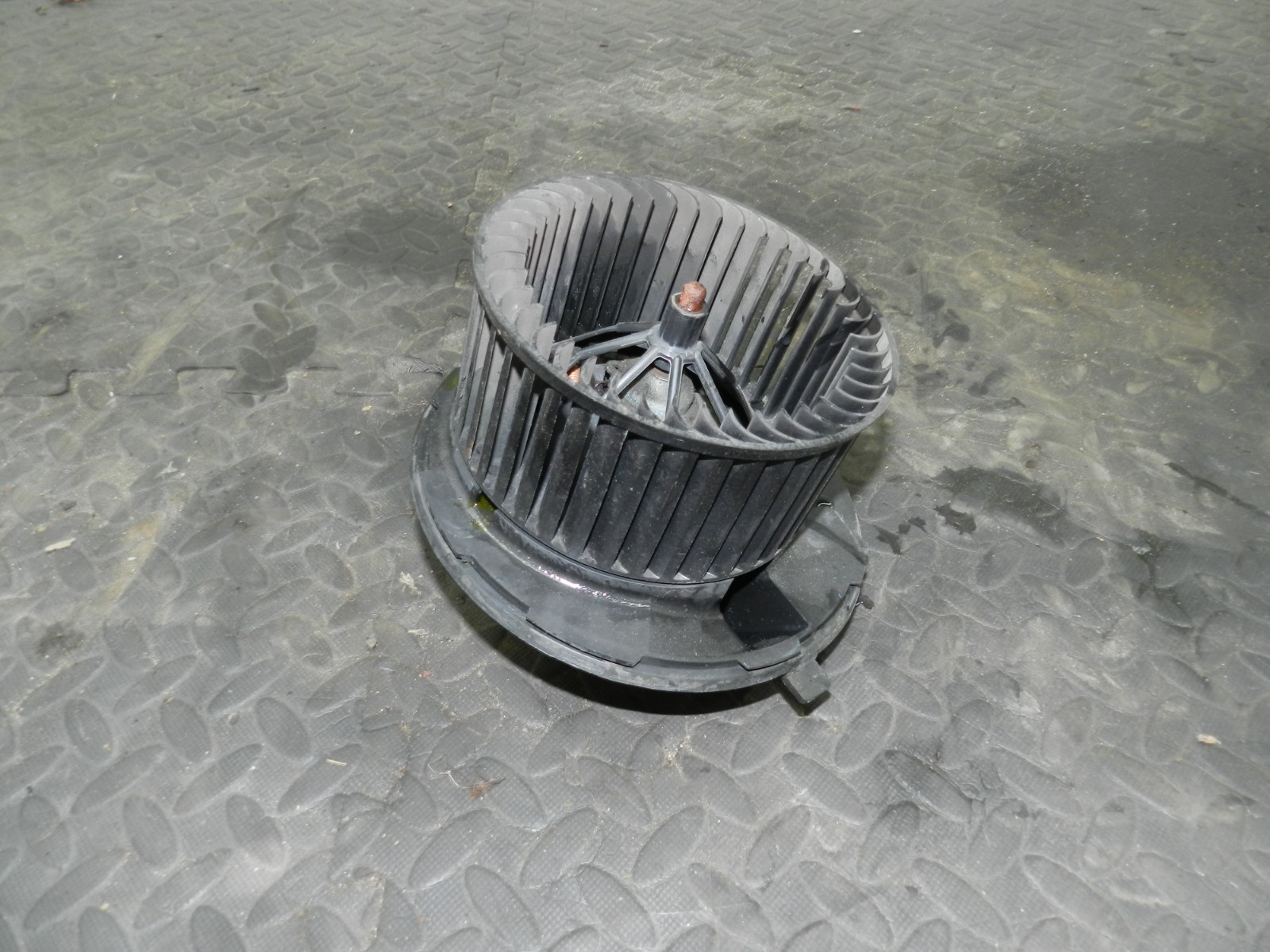 161, 2008 VOLKSWAGEN PASSAT B6 ESTATE. HEATER BLOWER FAN MOTOR
