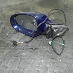 161, 2008 VOLKSWAGEN PASSAT B6 ESTATE. PASSENGER SIDE WING MIRROR IN BLUE