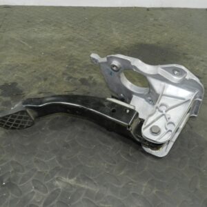 161, 2008 VOLKSWAGEN PASSAT B6 ESTATE. BRAKE PEDAL