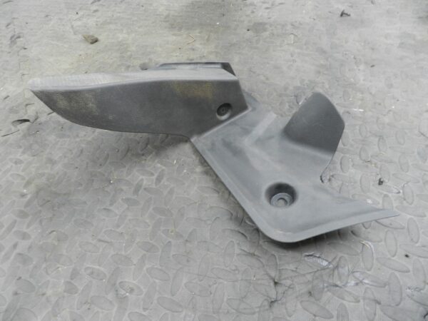 161, 2008 VOLKSWAGEN PASSAT B6 ESTATE. PLASTIC FOOT REST TRIM - Image 2