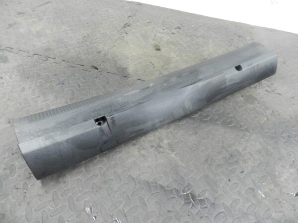 161, 2008 VOLKSWAGEN PASSAT B6 ESTATE. BOOT LID SILL LOWER TRIM - Image 2