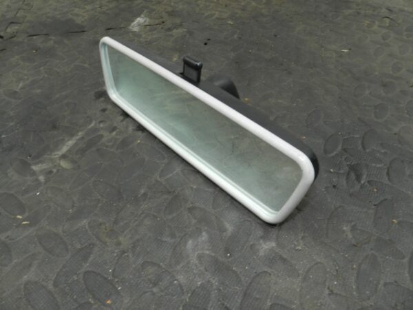 161, 2008 VOLKSWAGEN PASSAT B6 ESTATE. REAR VIEW MIRROR