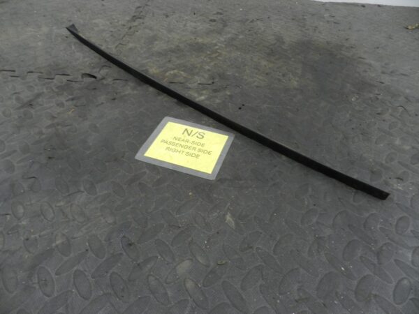 161, 2008 VOLKSWAGEN PASSAT B6 ESTATE. PASSENGER SIDE WIND SCREEN SIDE TRIM