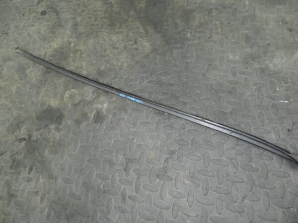 161, 2008 VOLKSWAGEN PASSAT B6 ESTATE. DRIVER SIDE WIND SCREEN SIDE TRIM - Image 2