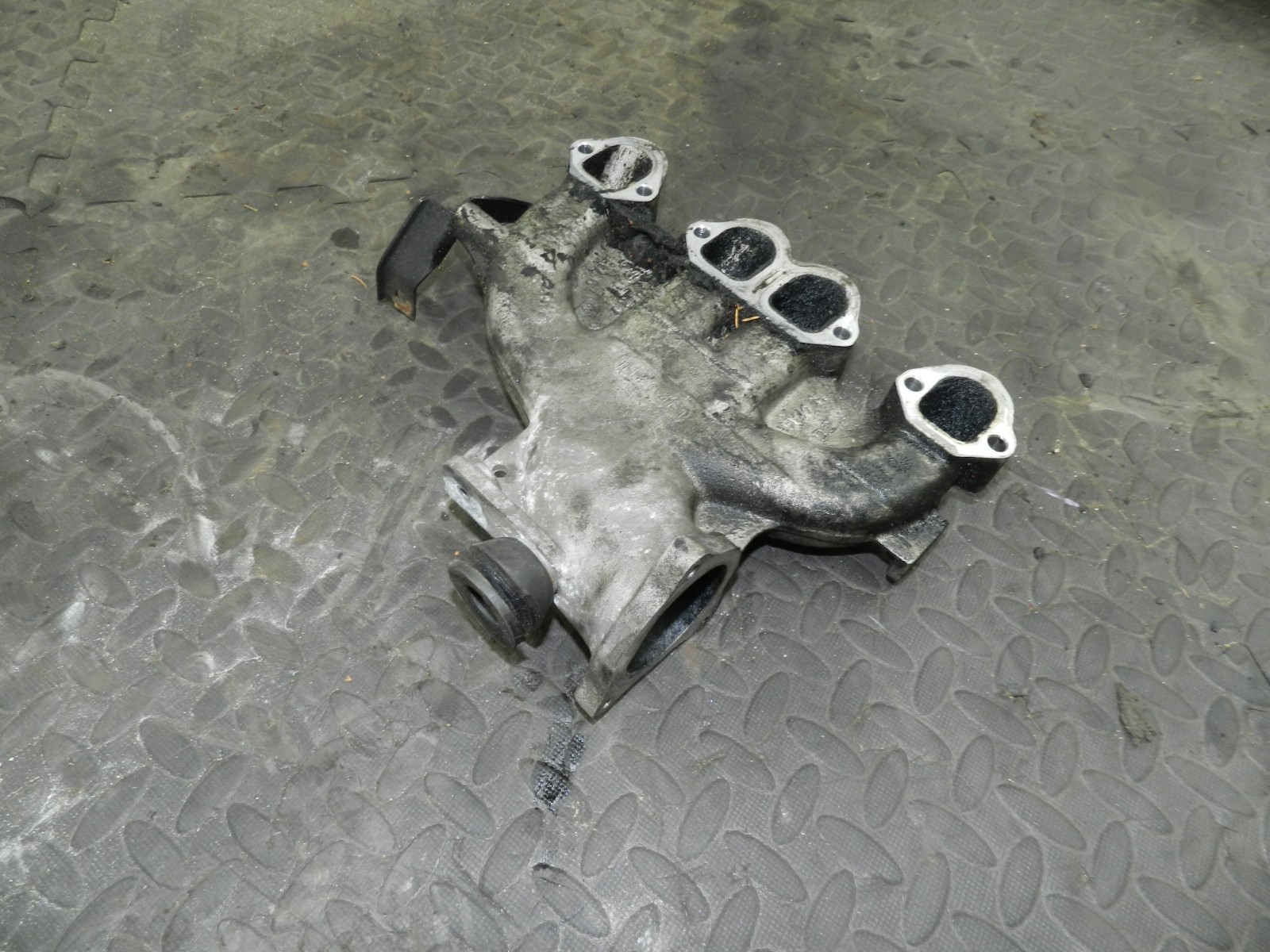 161, 2008 VOLKSWAGEN PASSAT B6 ESTATE. INTAKE MANIFOLD - Image 3