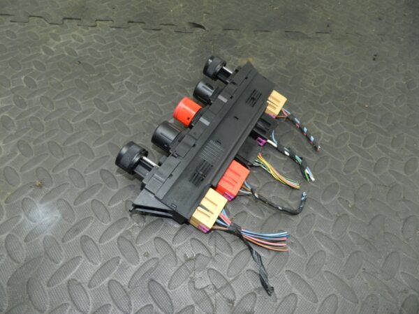 (160) 2000 AUDI TT QUATTRO 8N. HAZARD ESP HEATED SEAT BUTTONS SWITCH - Image 3