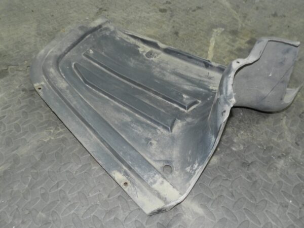 161, 2008 VOLKSWAGEN PASSAT B6 ESTATE. UNDER CAR TRIM TRAY - Image 2