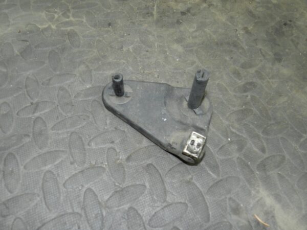 161, 2008 VOLKSWAGEN PASSAT B6 ESTATE. GEAR SELECTOR LEVER