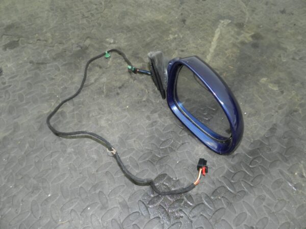 161, 2008 VOLKSWAGEN PASSAT B6 ESTATE. DRIVER SIDE WING MIRROR IN BLUE