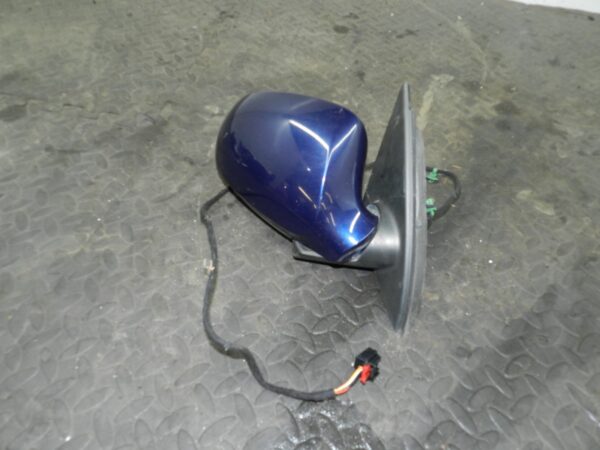 161, 2008 VOLKSWAGEN PASSAT B6 ESTATE. DRIVER SIDE WING MIRROR IN BLUE - Image 2