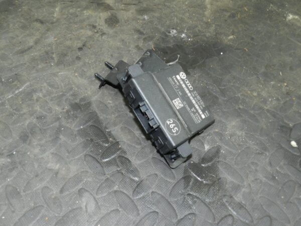 161, 2008 VOLKSWAGEN PASSAT B6 ESTATE. 3C0907530H GATE AWAY MODULE CONTROL UNIT