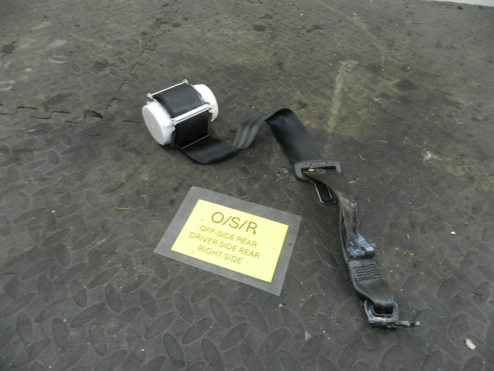 161, 2008 VOLKSWAGEN PASSAT B6 ESTATE. DRIVER SIDE REAR SEAT BELT
