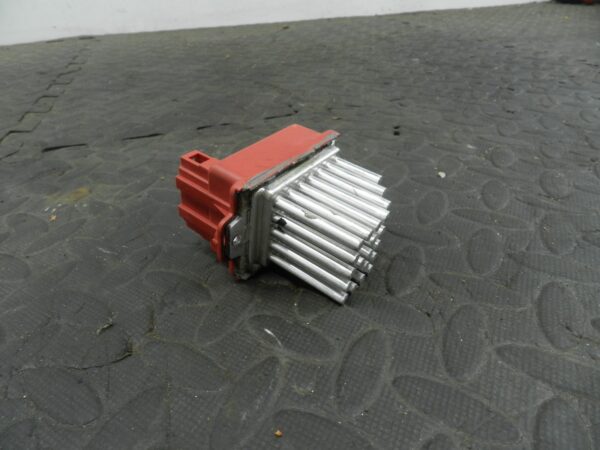 (160) 2000 AUDI TT QUATTRO 8N. HEATER  BLOWER RESISTOR PACK MODULE - Image 2
