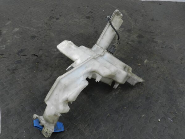 161, 2008 VOLKSWAGEN PASSAT B6 ESTATE. SCREEN WASH WASHER BOTTLE TANK - Image 3