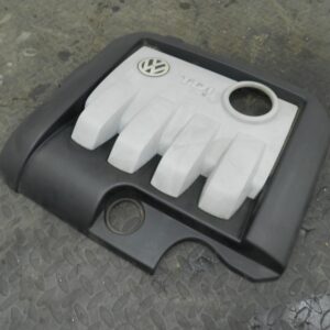 161, 2008 VOLKSWAGEN PASSAT B6 ESTATE. TDi ENGINE COVER