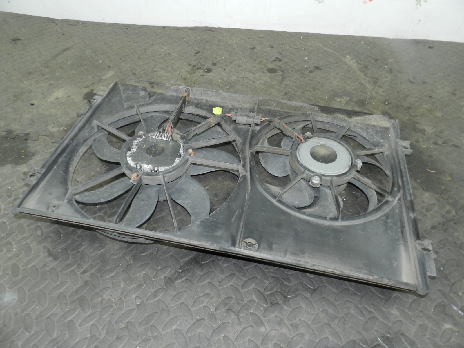 161, 2008 VOLKSWAGEN PASSAT B6 ESTATE. COOLING FANS BLOWERS RADIATOR COOLANT