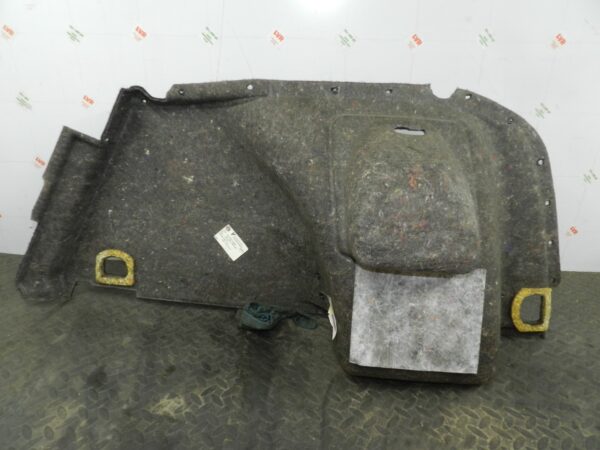 161, 2008 VOLKSWAGEN PASSAT B6 ESTATE. PASSENGER SIDE BOOT CARPET SIDE PANEL - Image 4