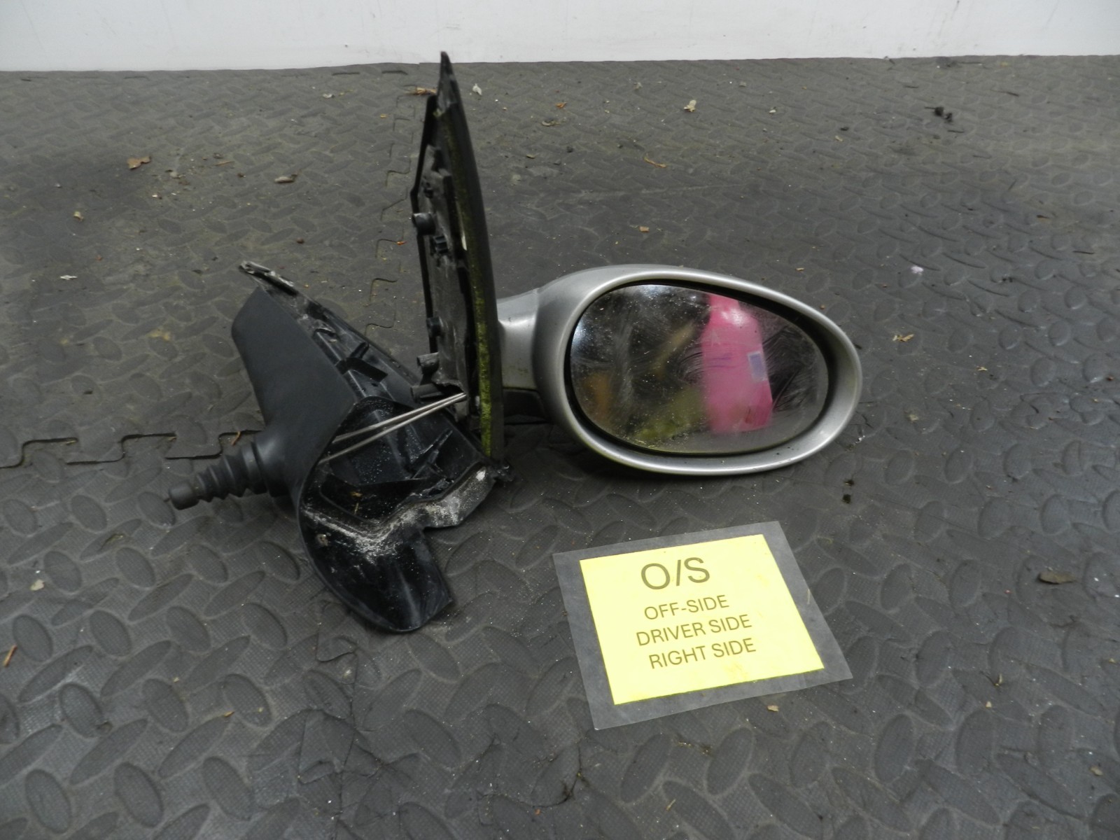 158. 2002 SMART FORTWO 450 CONVERTIBLE. DRIVER SIDE WING MIRROR IN SILVER
