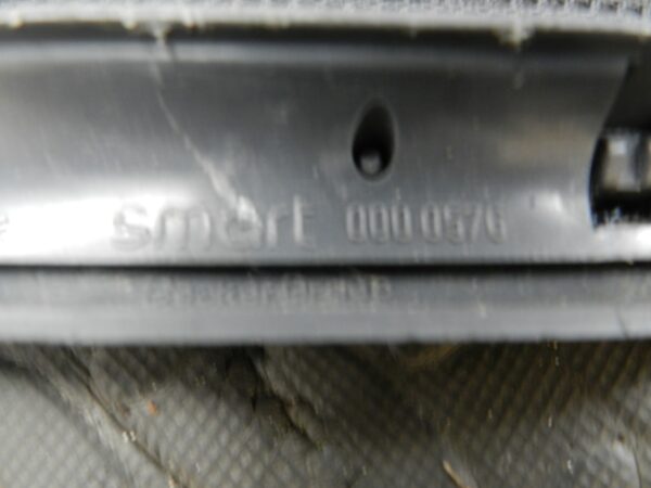 158. 2002 SMART FORTWO 450 CONVERTIBLE. DRIVER SIDE DOOR POCKET NET - Image 4