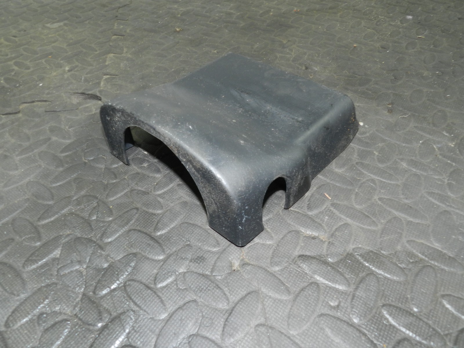 (160) 2000 AUDI TT QUATTRO 8N. STEERING COWLING UPPER TRIM