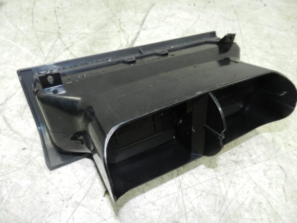 (141) MERCEDES E CLASS SALOON W210. DOUBLE AIR VENTS - Image 3