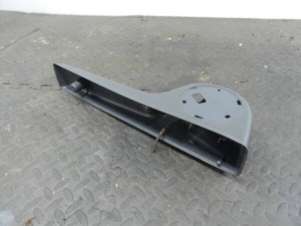 158. 2002 SMART FORTWO 450 CONVERTIBLE. CENTRE CONSOLE - Image 2