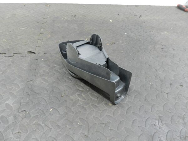 158. 2002 SMART FORTWO 450 CONVERTIBLE. CENTRE CONSOLE CUP HOLDER - Image 5