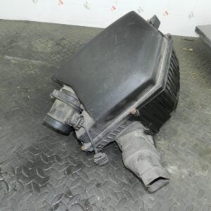 107. 2007 VOLVO S80 D5. AIR FILTER HOUSING BOX WITH MAF SENSOR