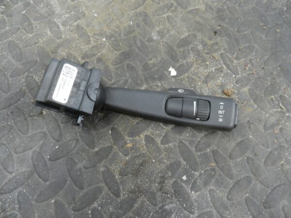 107. 2007 VOLVO S80 D5. WIPER STALK