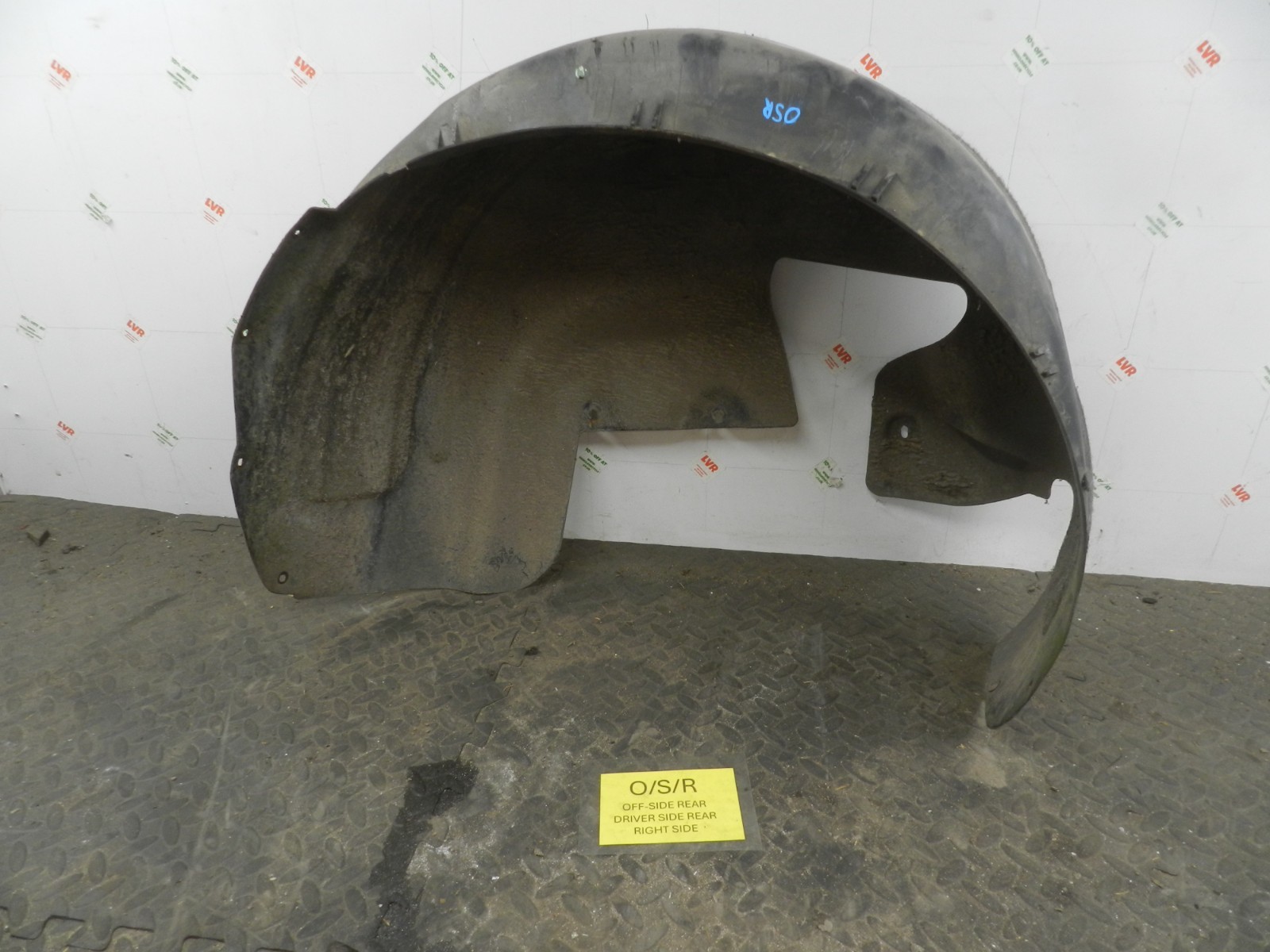 107. 2007 VOLVO S80 D5. DRIVER SIDE REAR WHEEL ARCH LINER
