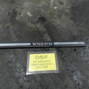 107. 2007 VOLVO S80 D5. FLOOR STEP PLATE TRIM DRIVER FRONT LOWER