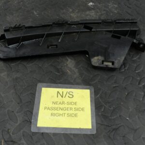 107. 2007 VOLVO S80 D5. PASSENGER SIDE HEAD LIGHT MOUNT FRAME