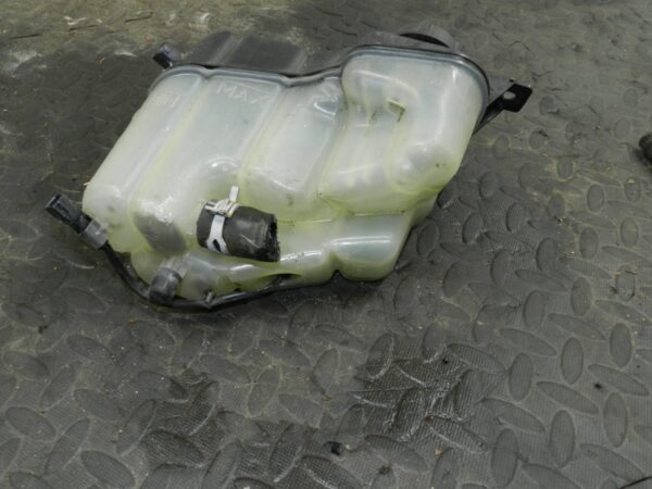 107. 2007 VOLVO S80 D5. COOLANT BOTTLE TANK RESERVOIR