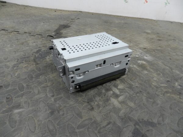107. 2007 VOLVO S80 D5. RADIO HEAD UNIT 30773438AA - Image 2