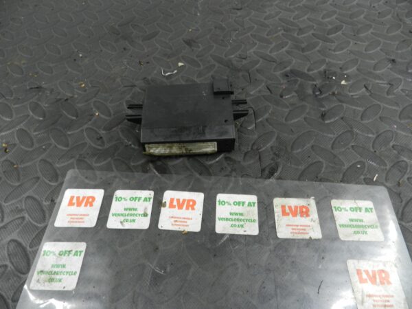 143. 2003 BMW E46 318Ci CONVERTIBLE. ALARM MODULE ECU