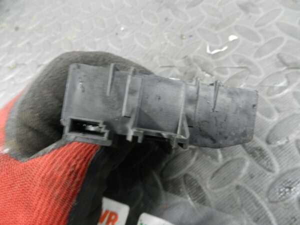 143. 2003 BMW E46 318Ci CONVERTIBLE. ALARM MODULE ECU - Image 4