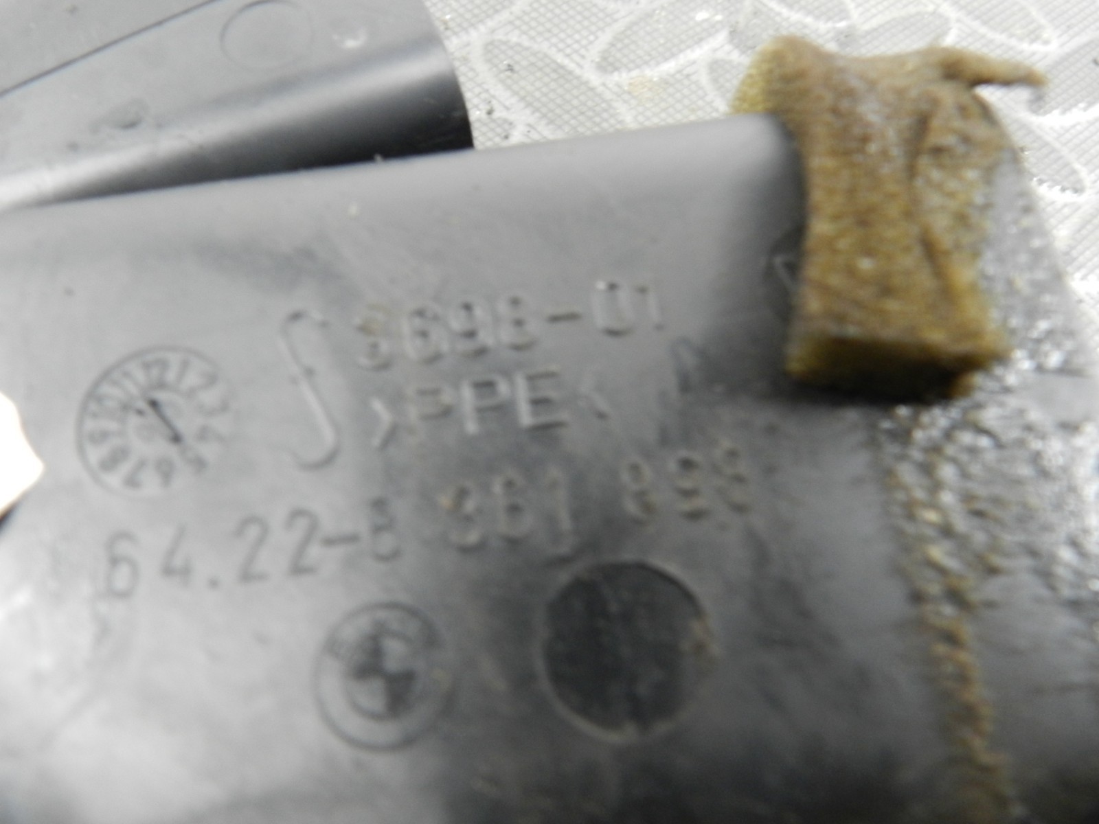 143. 2003 BMW E46 318Ci CONVERTIBLE. DRIVER SIDE AIR BLOWER VENT - Image 3