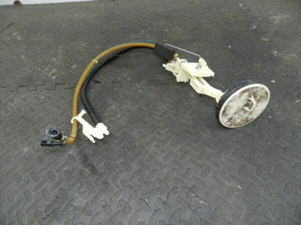 (160) 2000 AUDI TT QUATTRO 8N. FUEL PUMP TRANSFER SENDER UNIT - Image 2