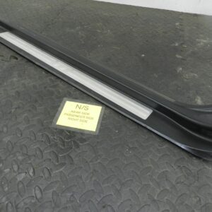 (160) 2000 AUDI TT QUATTRO 8N. PASSENGER SIDE OUTER SILL TRIM