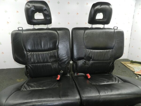 (145) 2003 TOYOTA RAV 4 MK2. FULL SET OF BLACK LEATHER SEATS - Image 12