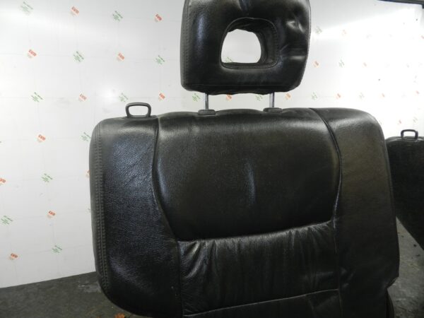 (145) 2003 TOYOTA RAV 4 MK2. FULL SET OF BLACK LEATHER SEATS - Image 15