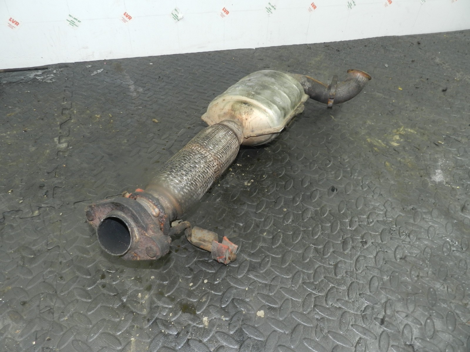 151. 2008 FORD FOCUS MK2 TITANIUM. CATALYTIC CONVERTER