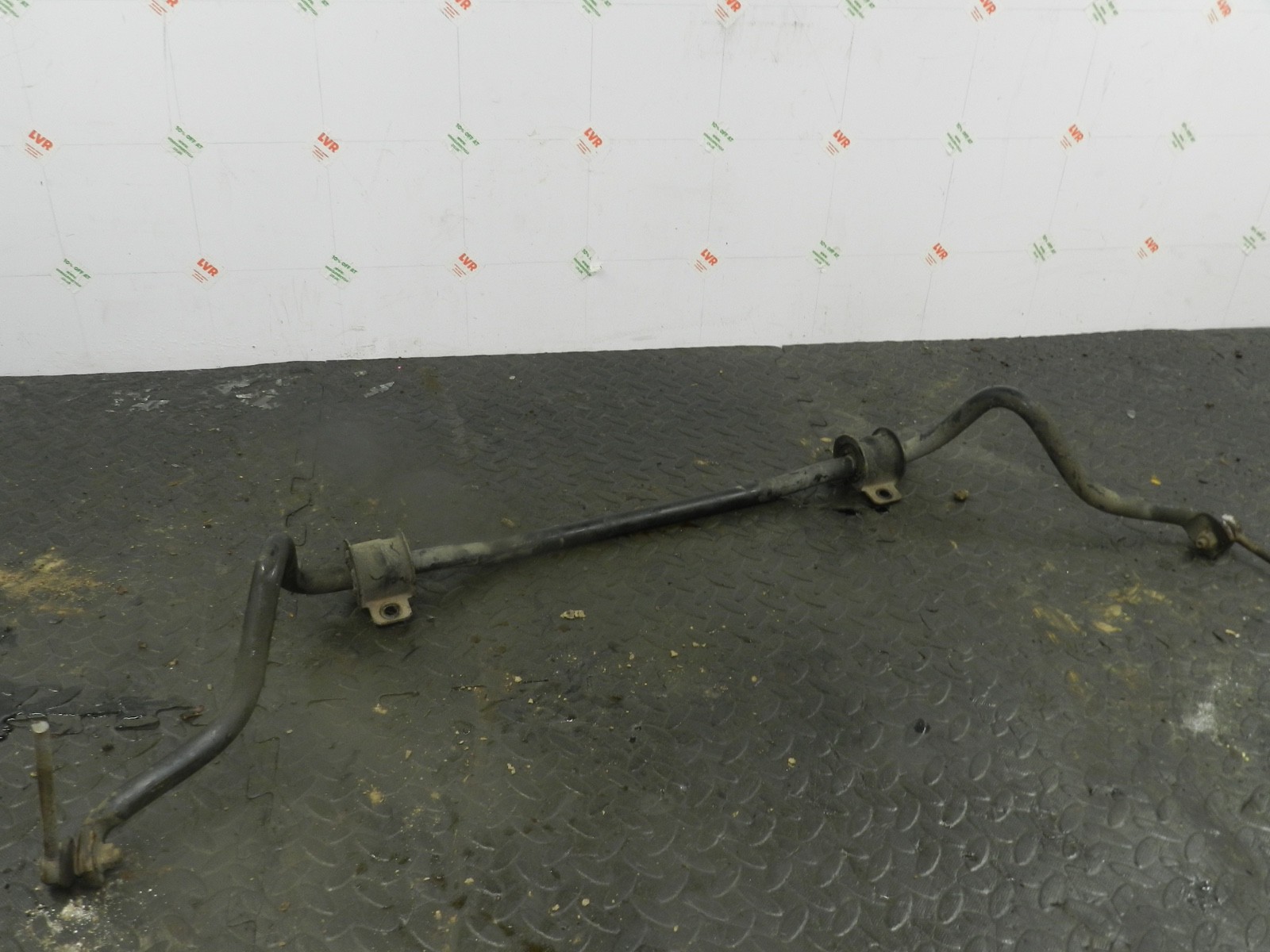 151. 2008 FORD FOCUS MK2 TITANIUM. FRONT ANTI ROLL BAR